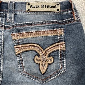 Size 31 Rock Revival shorts